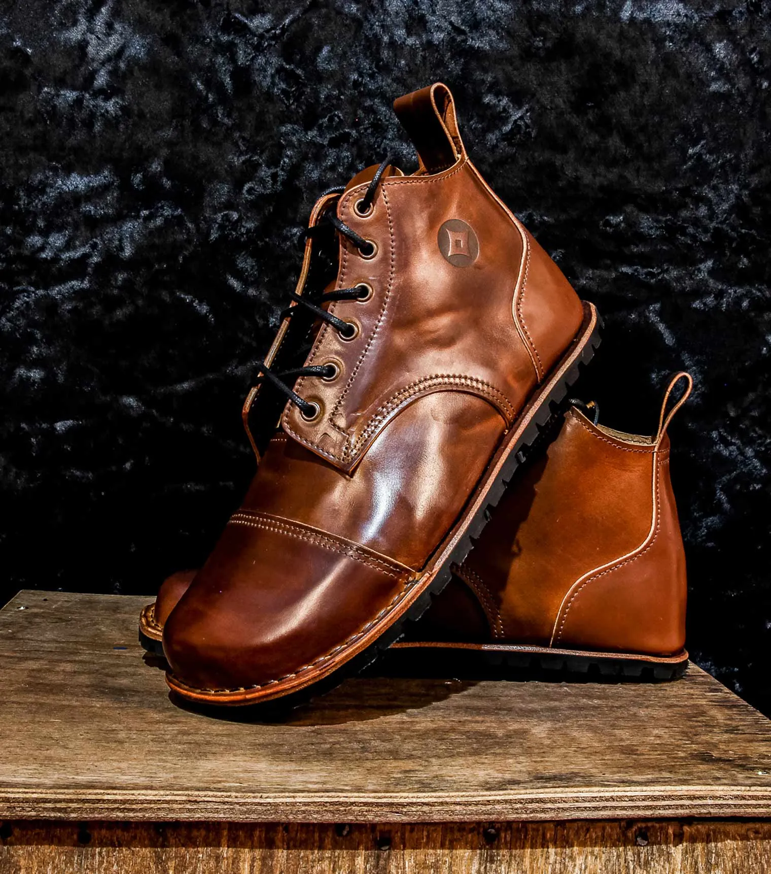 Barefoot Trekking Boots - Shell Cordovan