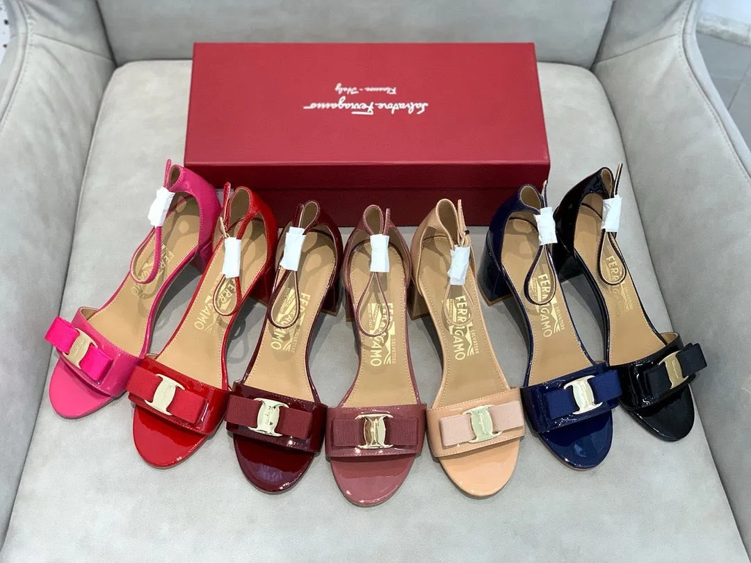 SE1382 Ferragamo Sandals / Size5-11