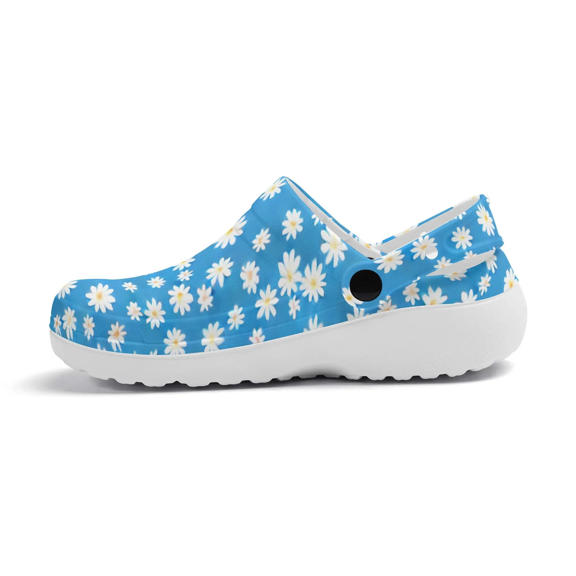 Skys Whisper: Tiny White Daisies on a Serene Blue Casual Lightweight Slip On Nurse Style Clogs