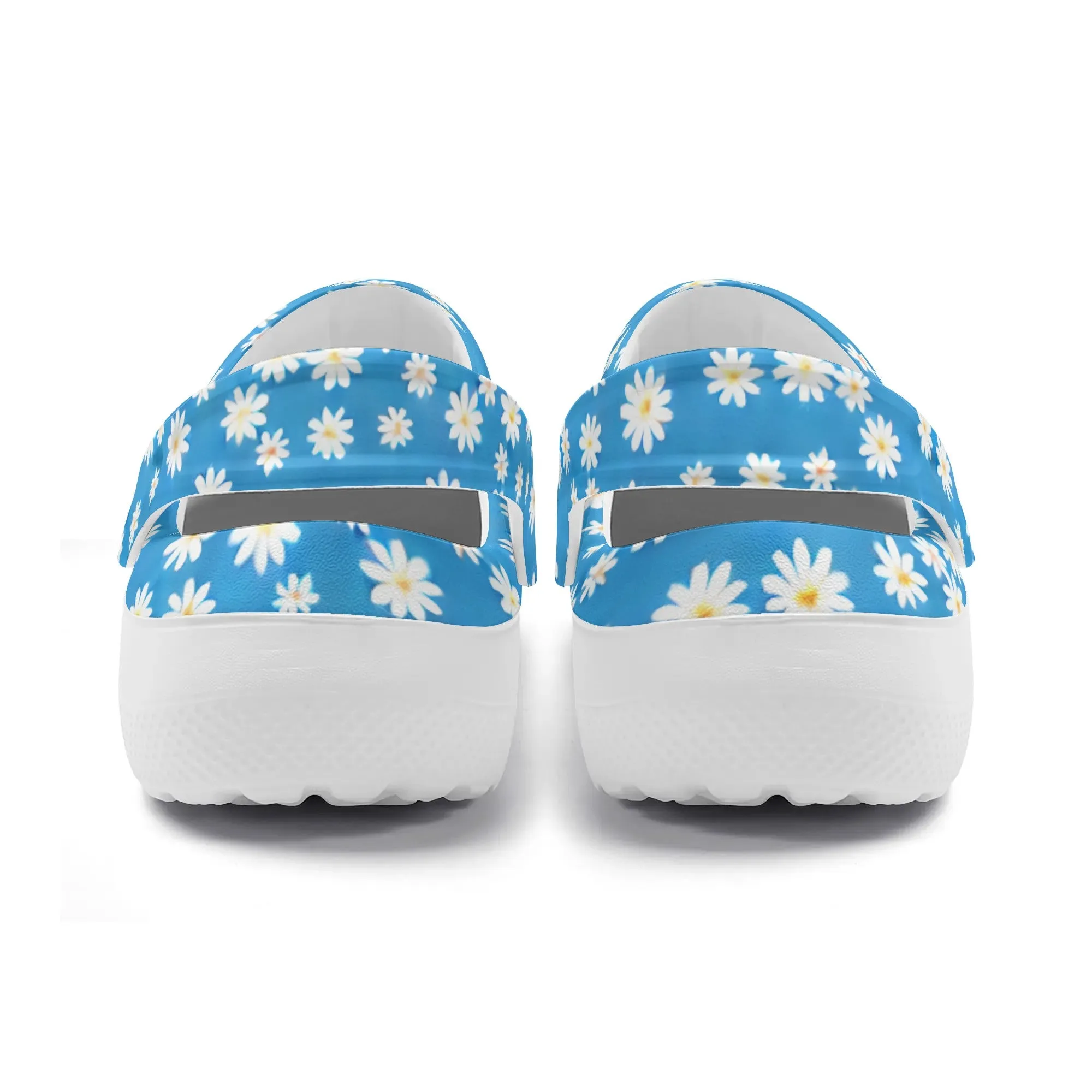 Skys Whisper: Tiny White Daisies on a Serene Blue Casual Lightweight Slip On Nurse Style Clogs