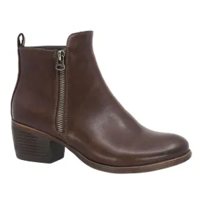 Taxi Women's Hailey-05 Waterproof Boots- Brown
